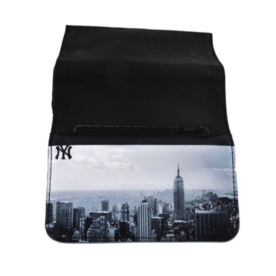 508-13 New York Καπνοθήκη